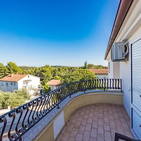 Maja Apartman